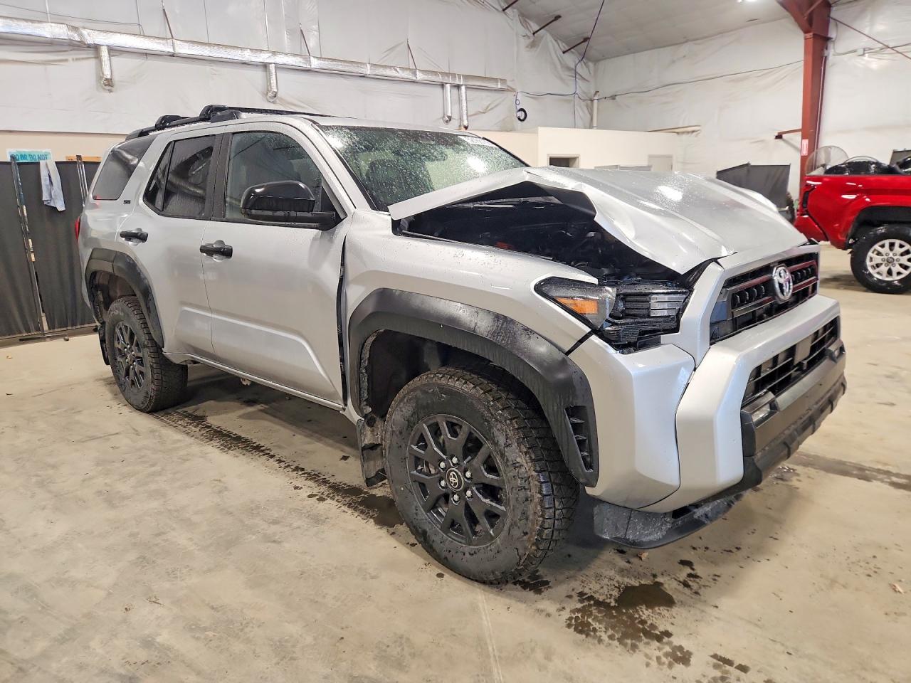 2025 TOYOTA 4RUNNER SR5 — снимка 4