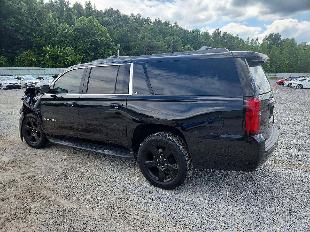 2017 CHEVROLET SUBURBAN K1500 LT — снимка 2