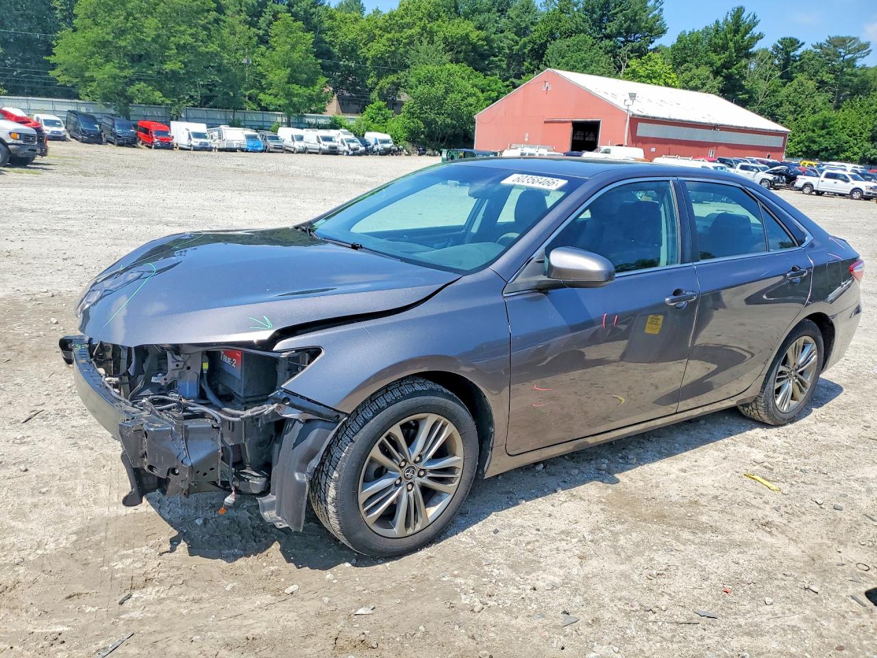 2016 TOYOTA CAMRY SE