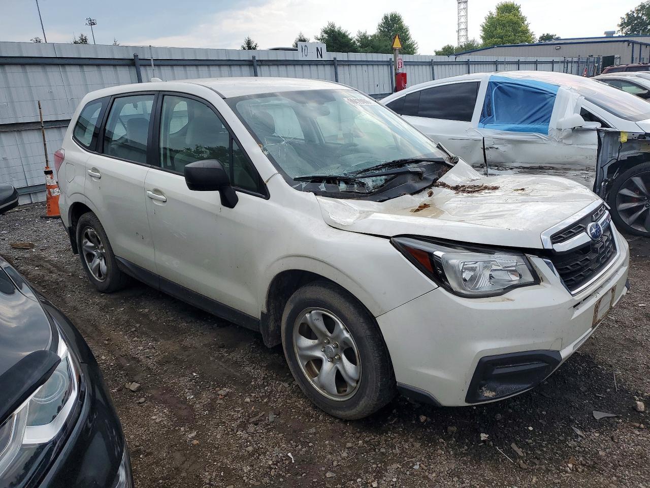 2017 SUBARU FORESTER 2.5I — снимка 4