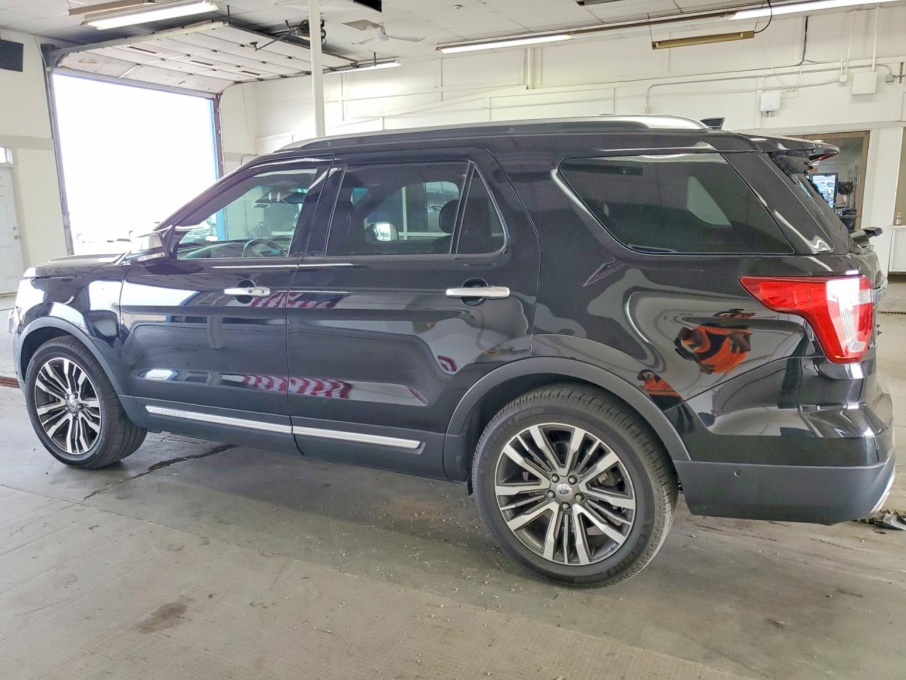2017 FORD EXPLORER PLATINUM — снимка 2