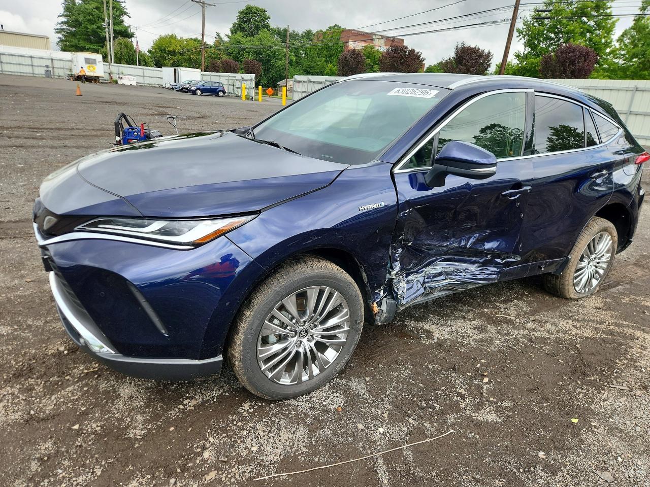2021 TOYOTA VENZA XLE