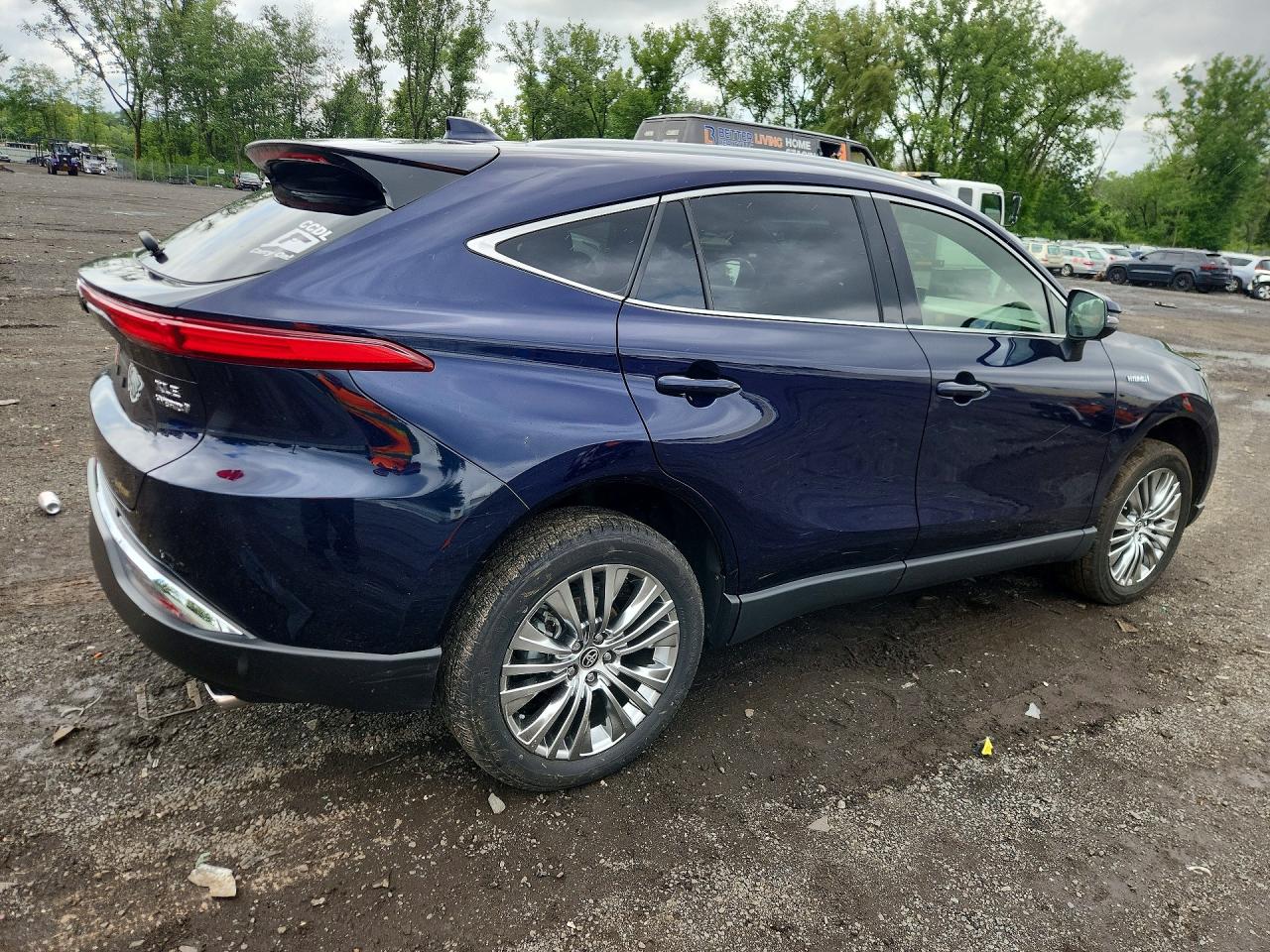 2021 TOYOTA VENZA XLE — снимка 3