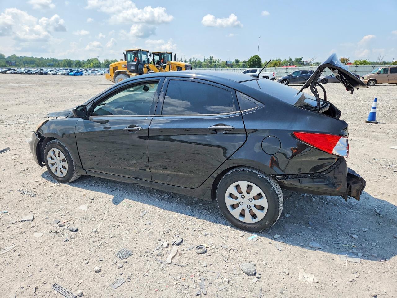 2016 HYUNDAI ACCENT SE — снимка 2