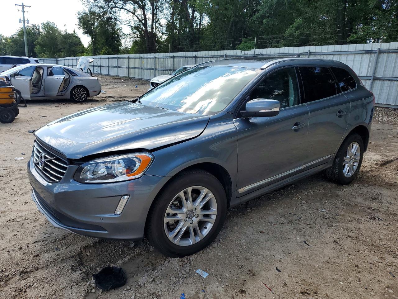 2016 VOLVO XC60 T5 PREMIER