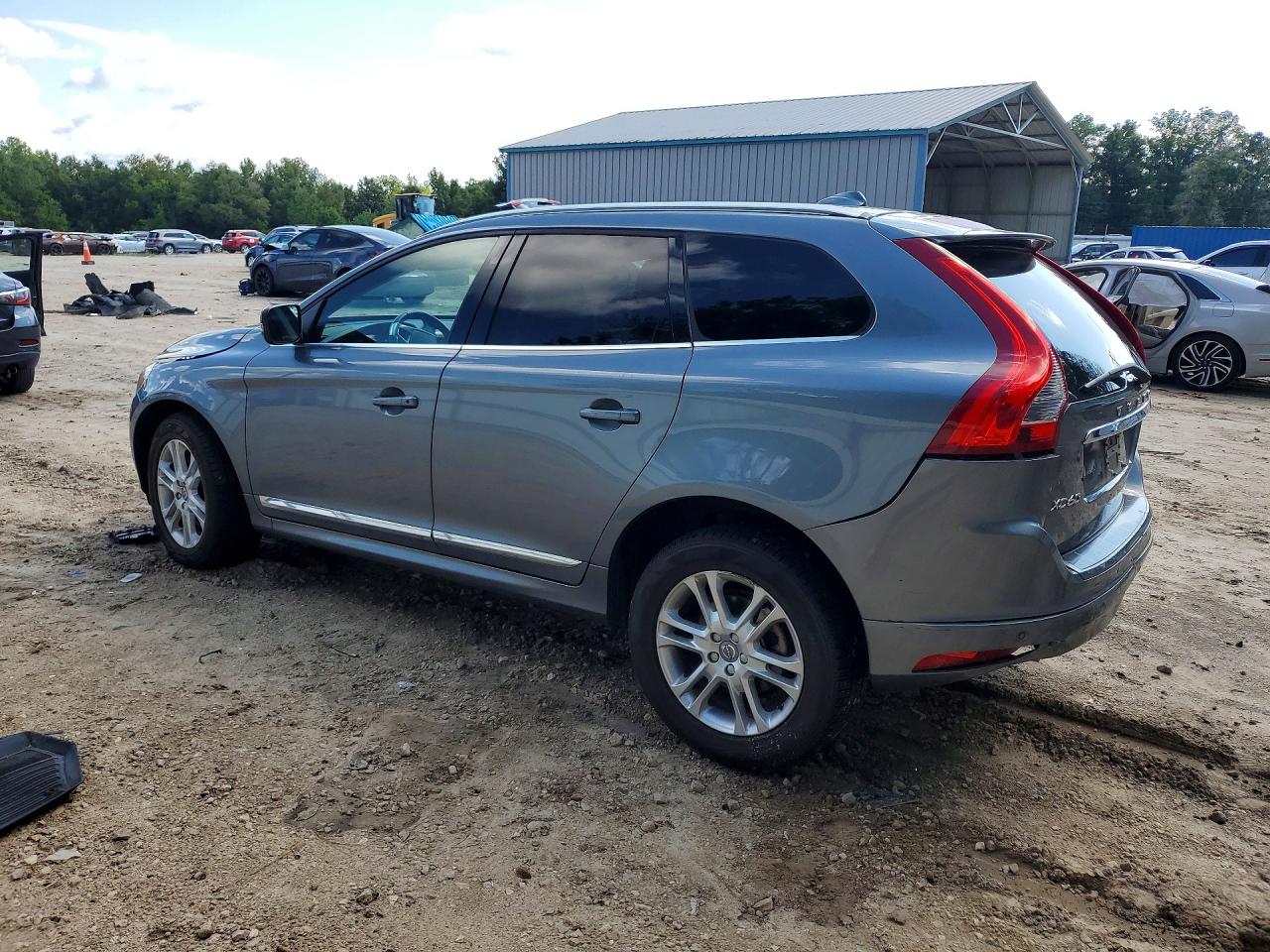 2016 VOLVO XC60 T5 PREMIER — снимка 2