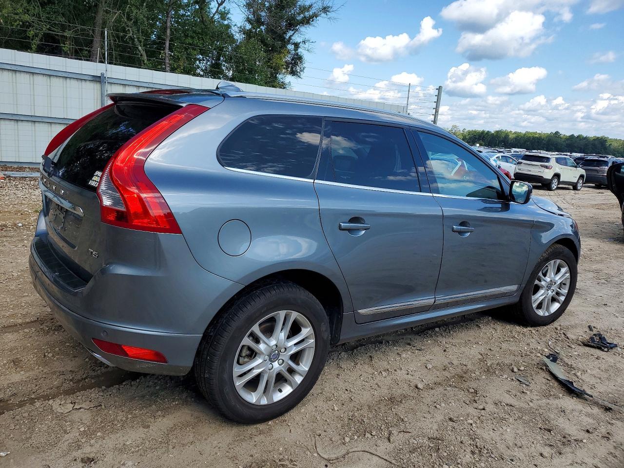 2016 VOLVO XC60 T5 PREMIER — снимка 3