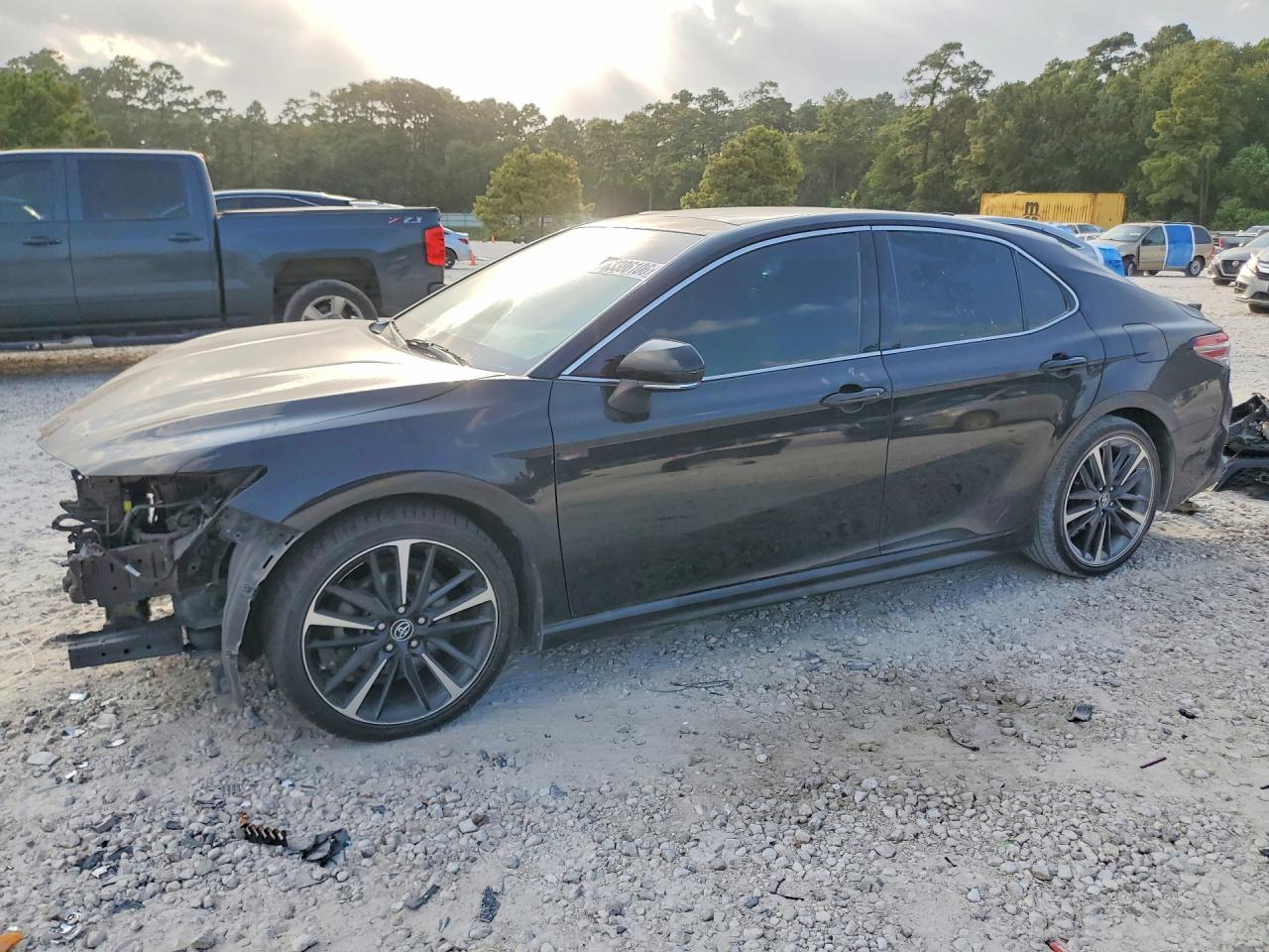 2020 TOYOTA CAMRY XSE