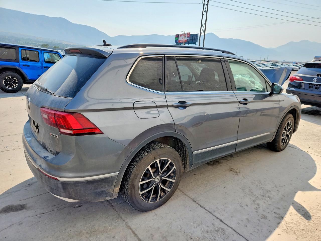 2021 VOLKSWAGEN TIGUAN SE — снимка 3