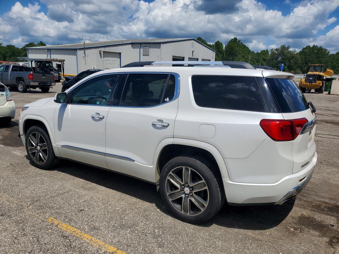 2017 GMC ACADIA DENALI — снимка 2