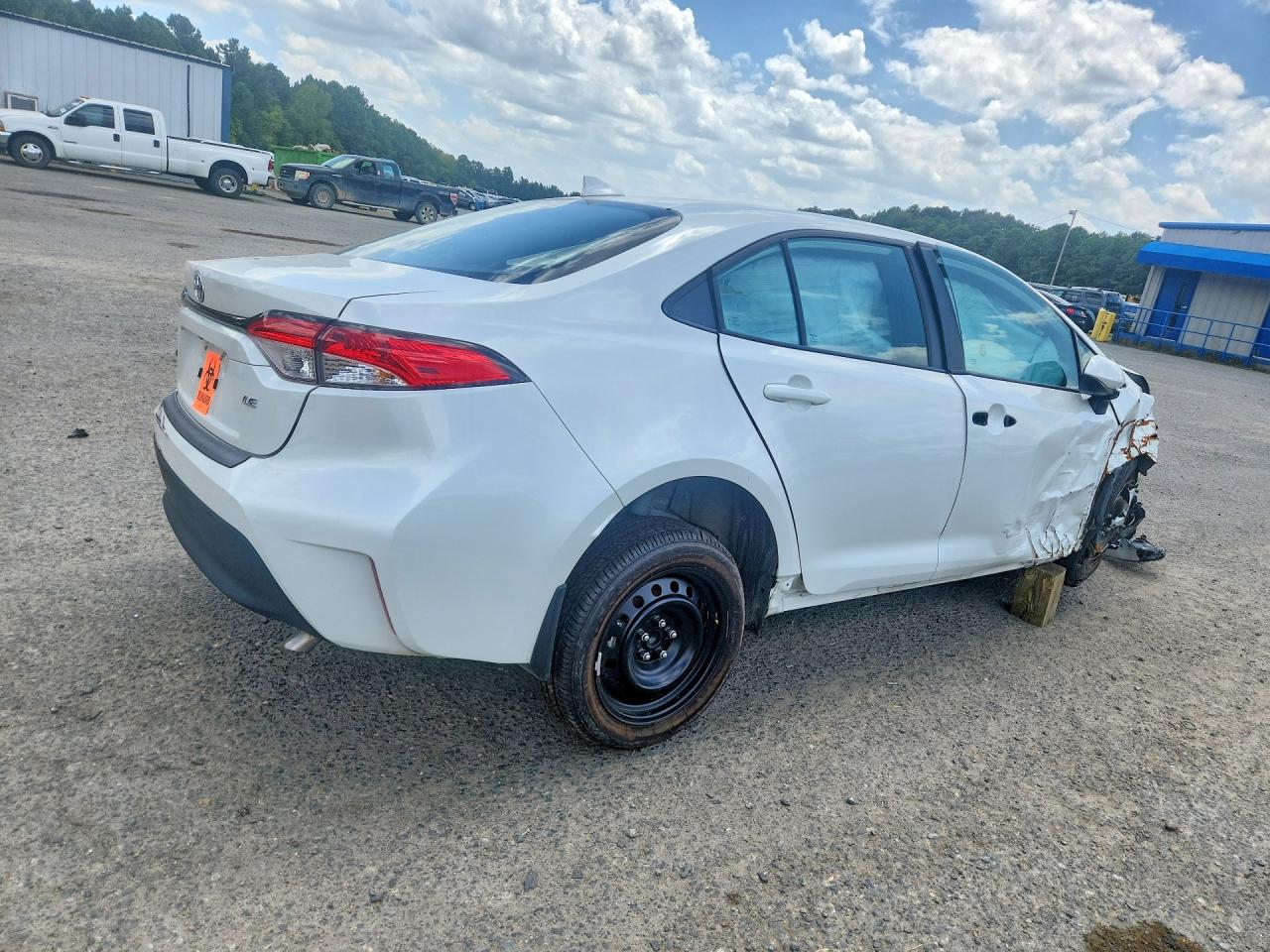 2025 TOYOTA COROLLA LE — снимка 3