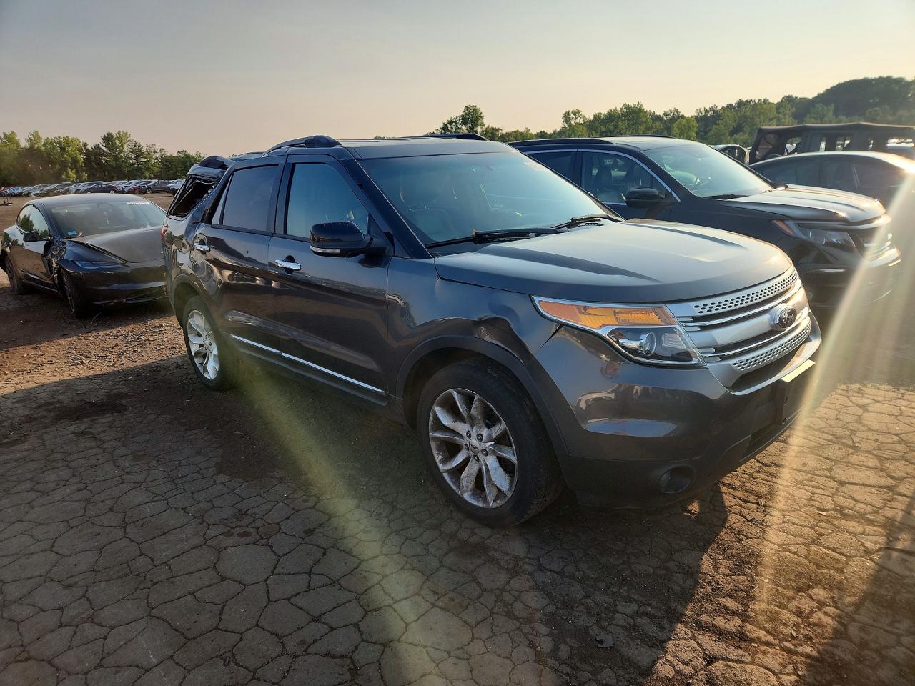 2015 FORD EXPLORER XLT — снимка 4