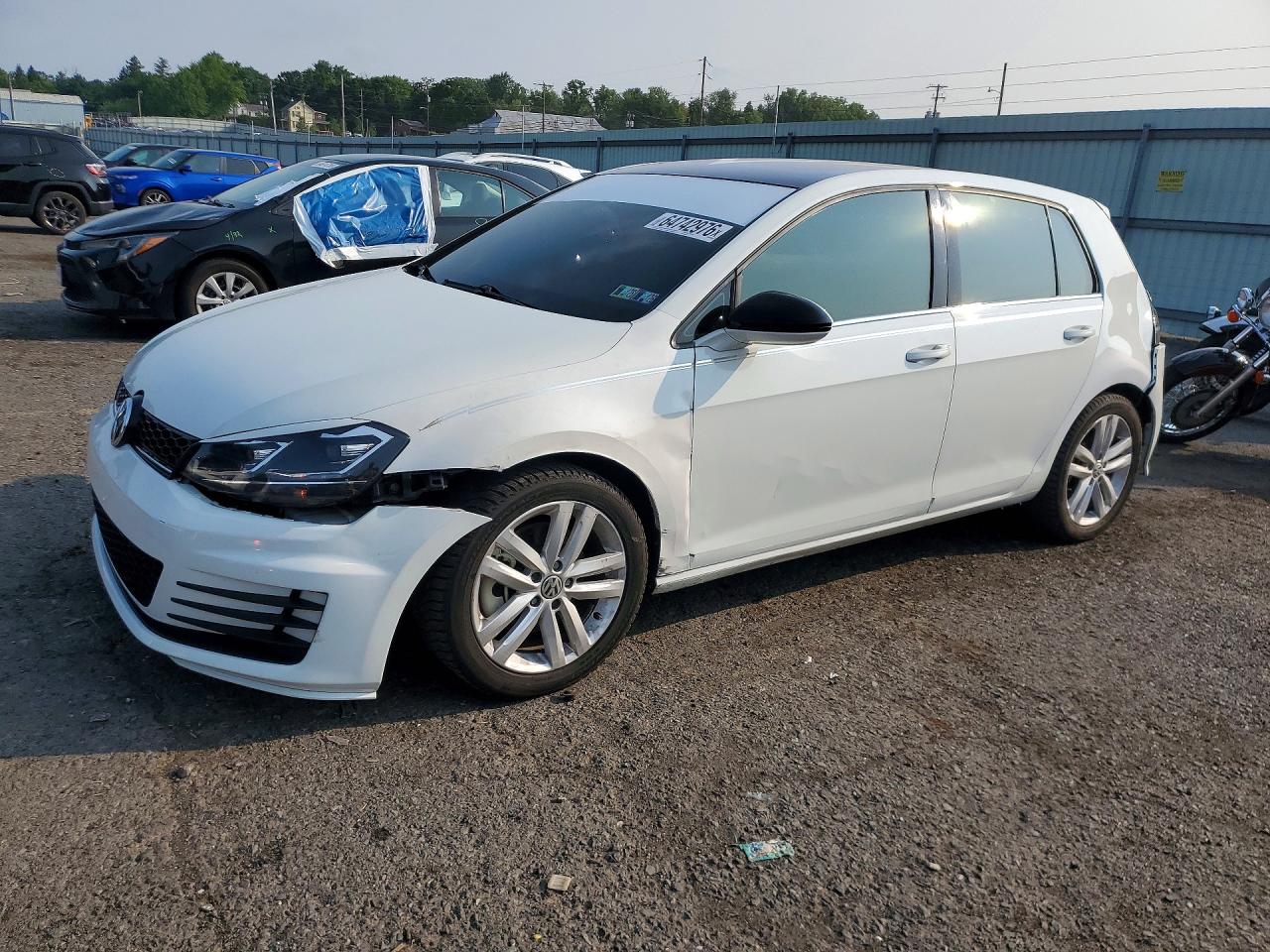 2016 VOLKSWAGEN GTI S/SE