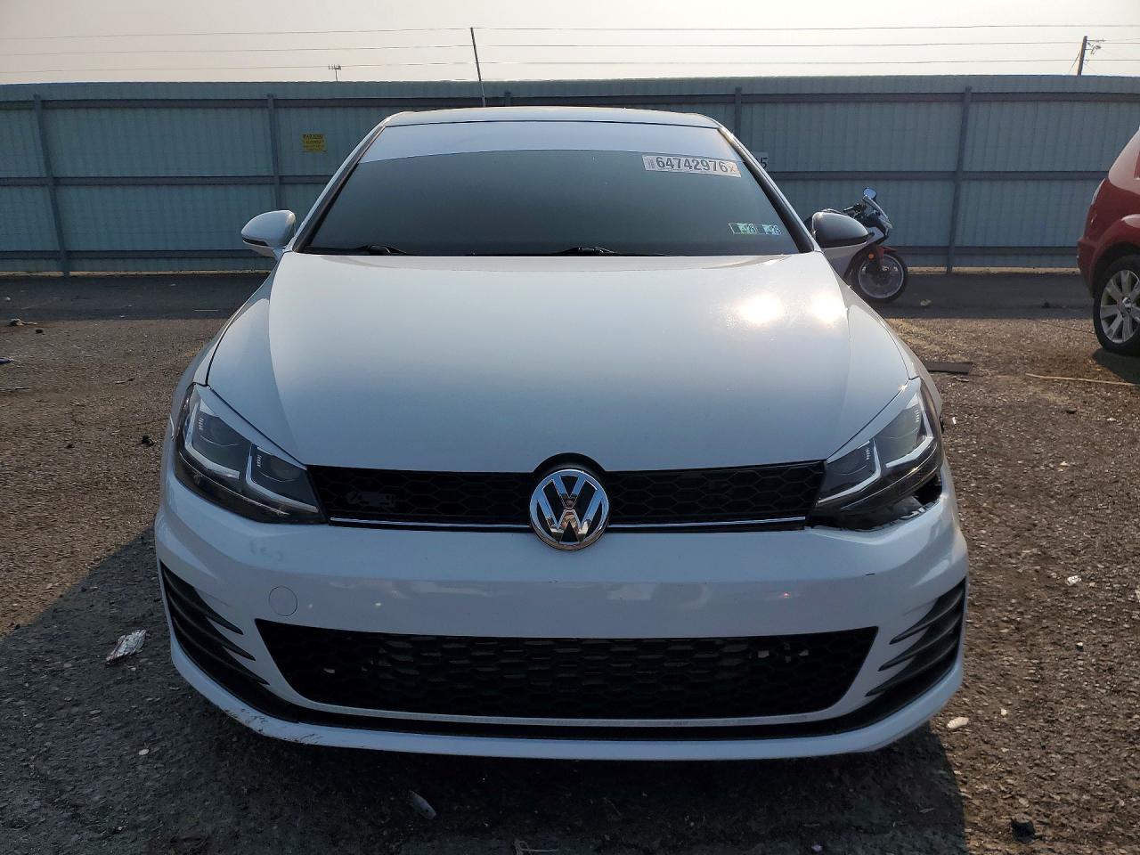 2016 VOLKSWAGEN GTI S/SE — снимка 5