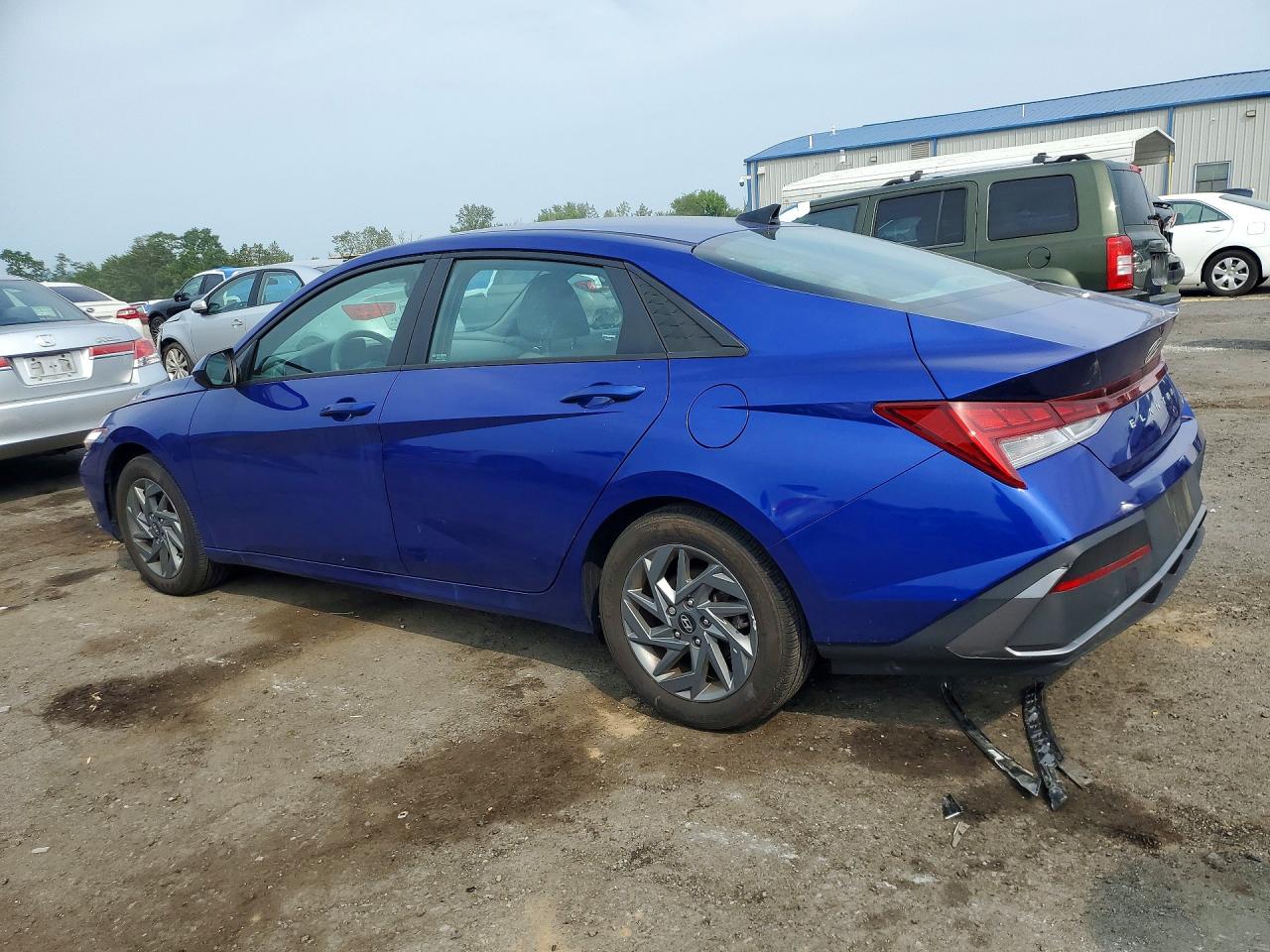 2024 HYUNDAI ELANTRA BLUE — снимка 2