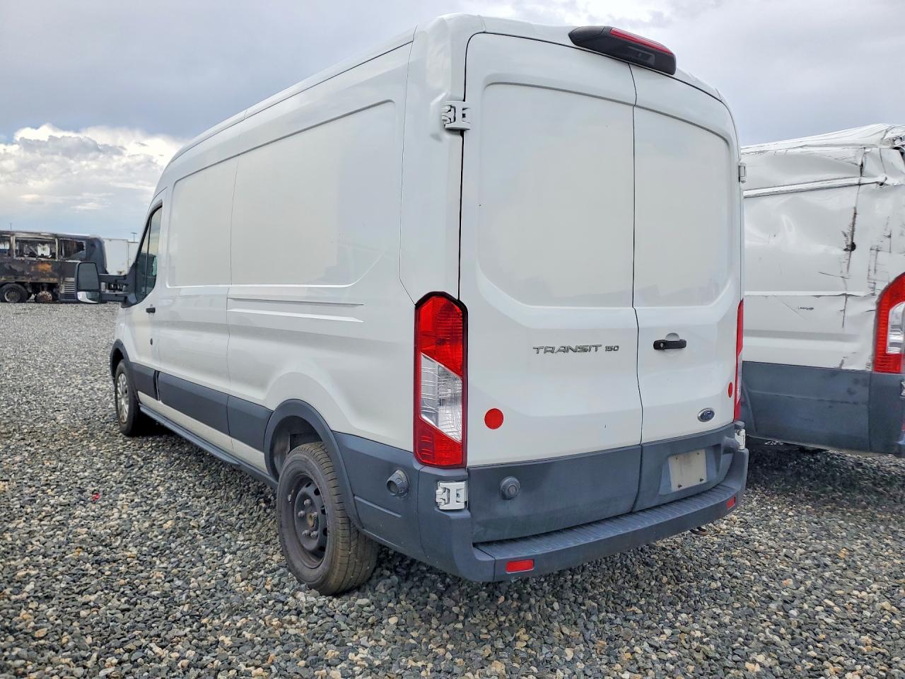 2020 FORD TRANSIT T-150 — снимка 2
