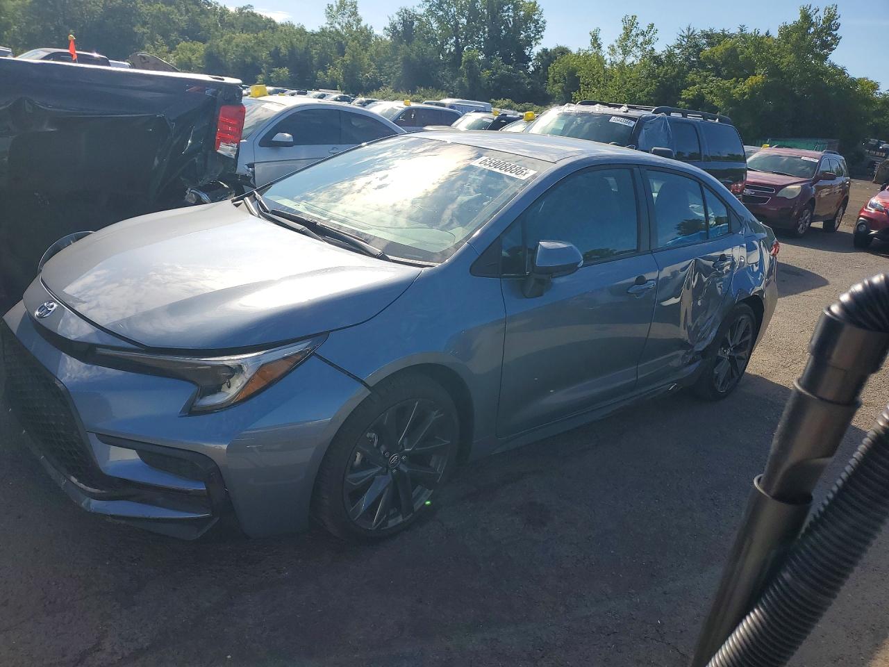 2025 TOYOTA COROLLA SE