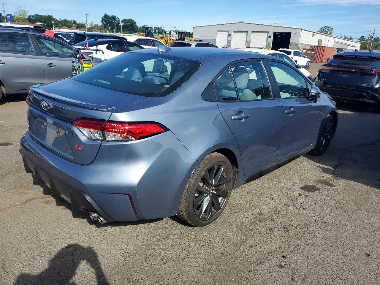 2025 TOYOTA COROLLA SE — снимка 3
