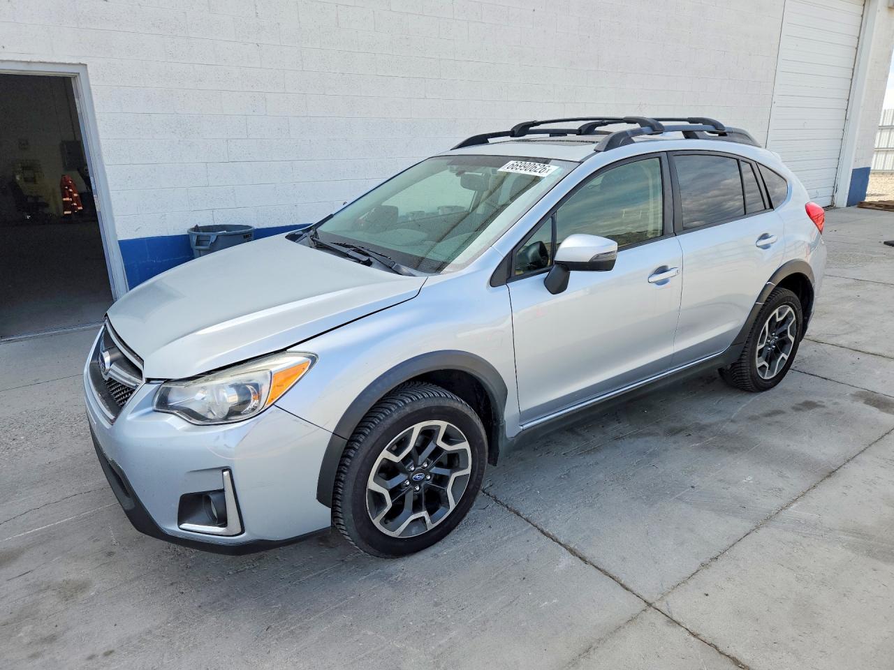 2016 SUBARU CROSSTREK LIMITED