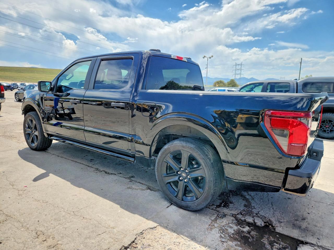 2025 FORD F150 STX — снимка 2