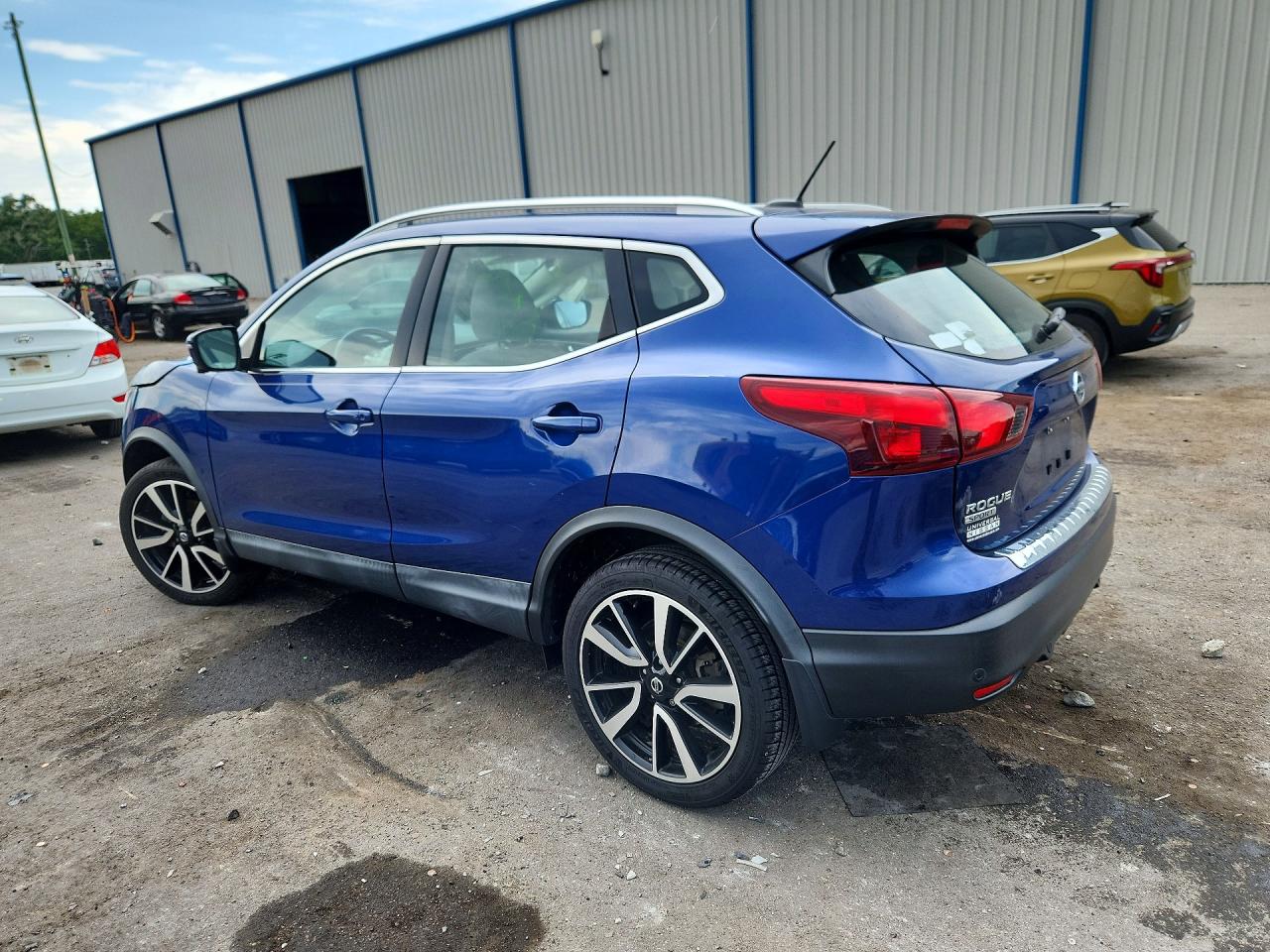 2019 NISSAN ROGUE SPORT SL — снимка 2