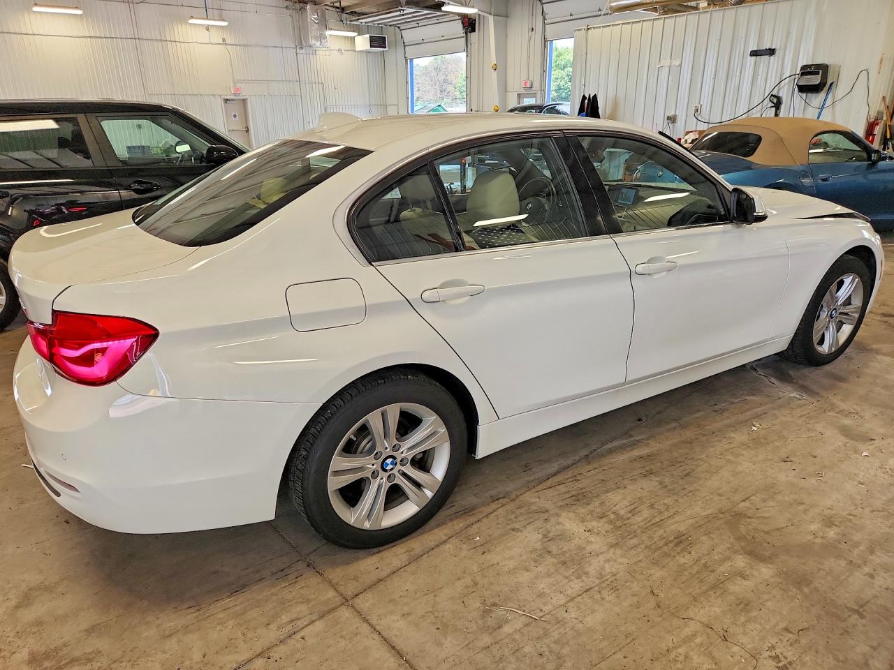 2017 BMW 330 XI — снимка 3