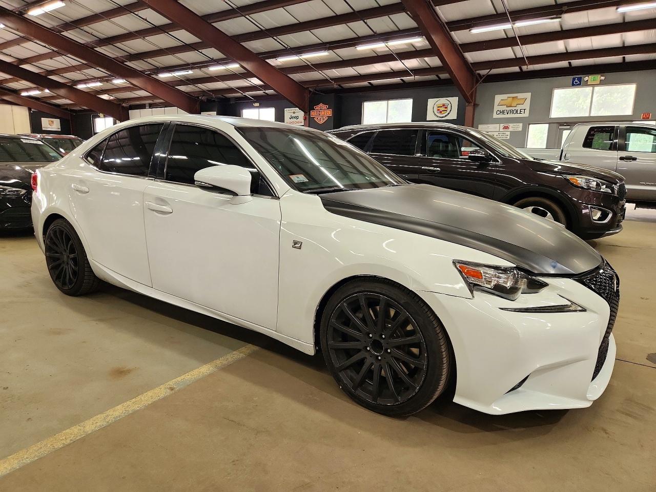 2015 LEXUS IS 350 — снимка 4