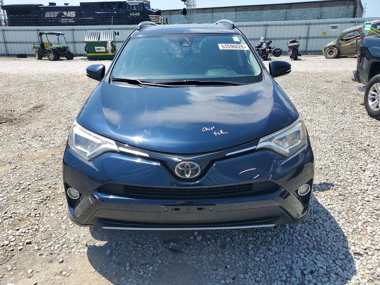2017 TOYOTA RAV4 LIMITED — снимка 5