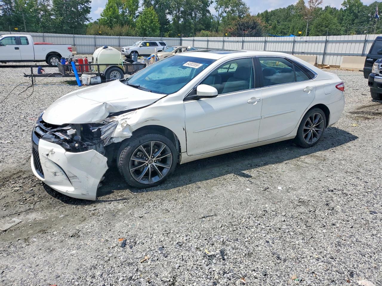 2015 TOYOTA CAMRY XSE