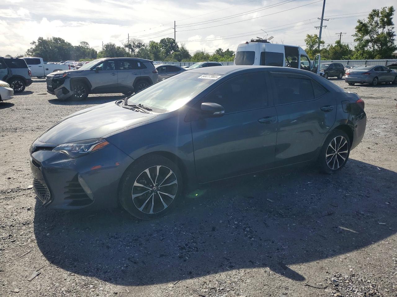 2017 TOYOTA COROLLA SE