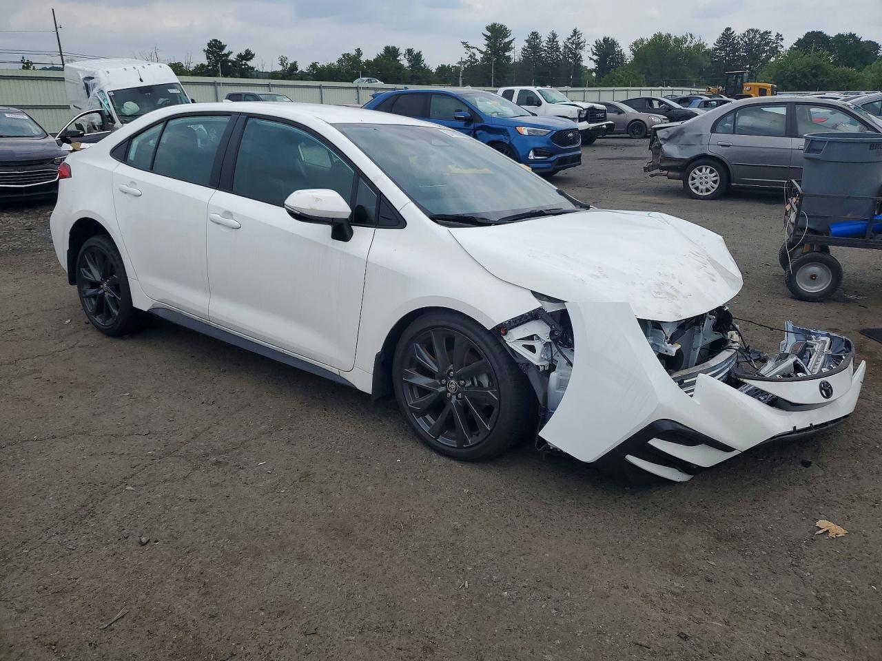 2025 TOYOTA COROLLA SE — снимка 4