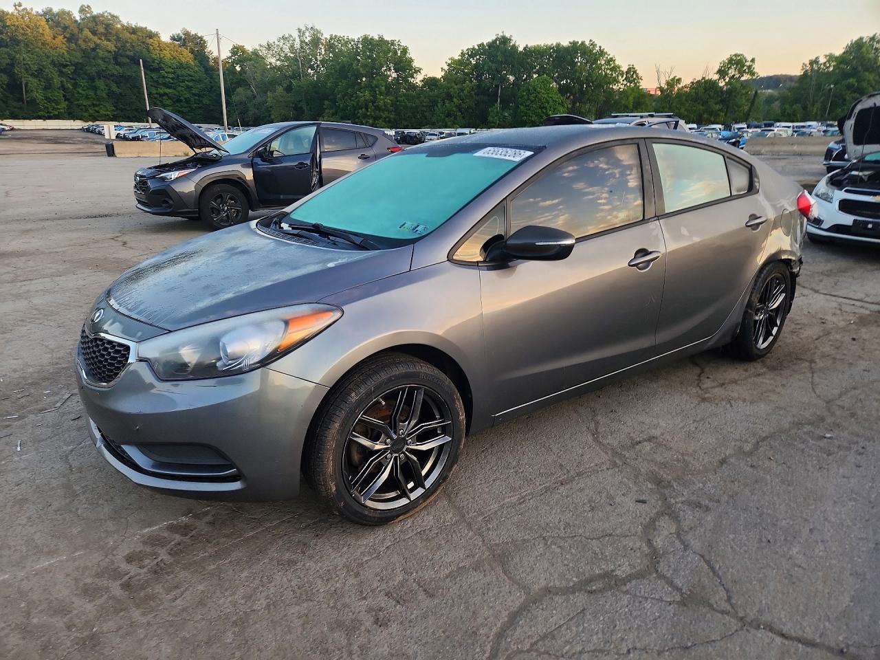 2016 KIA FORTE LX