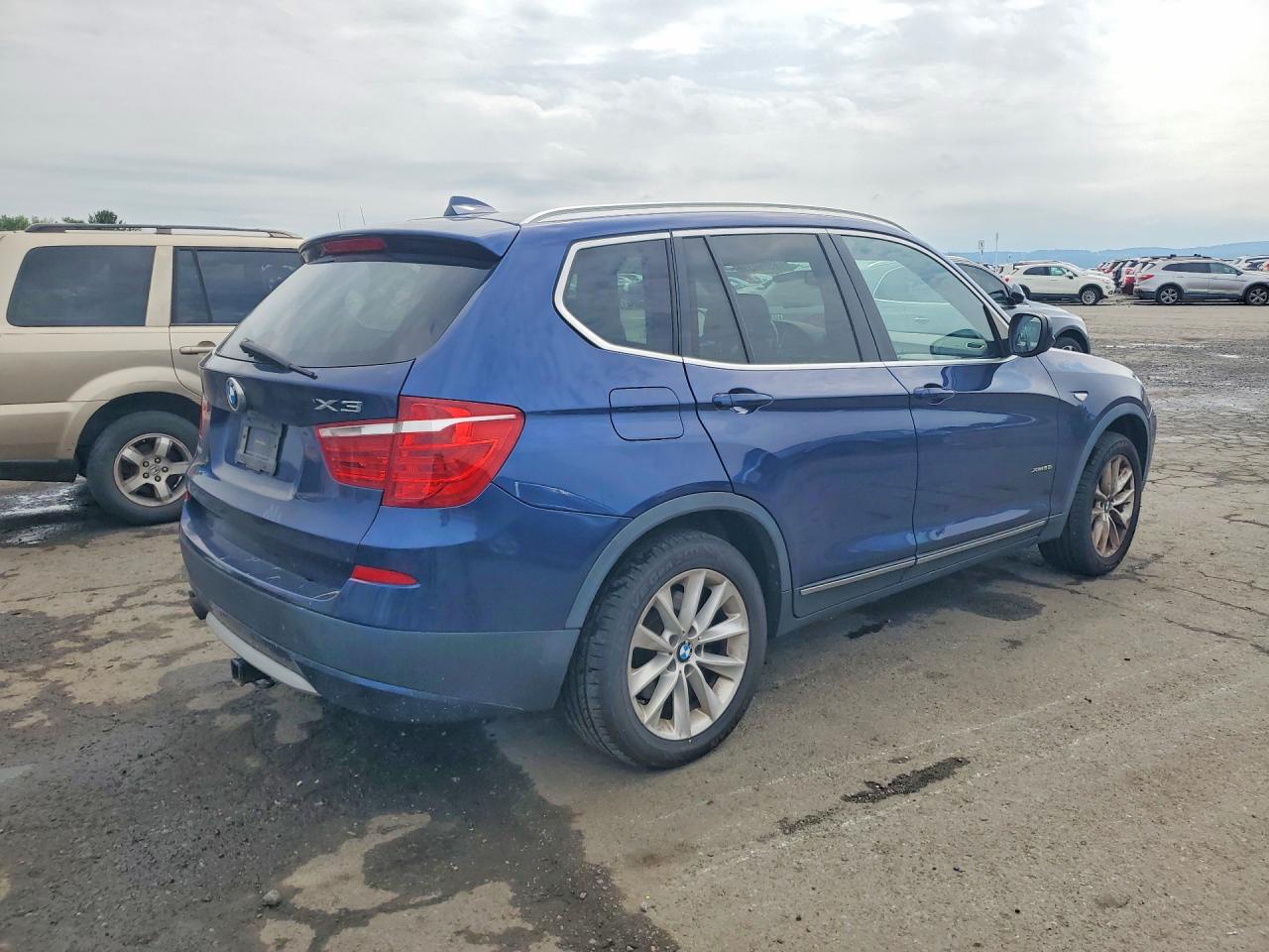 2013 BMW X3 XDRIVE28I — снимка 3