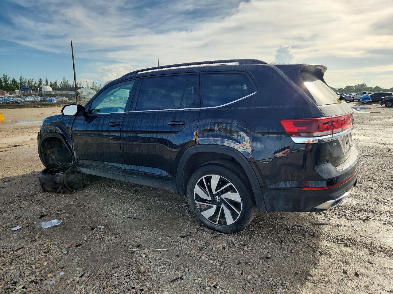 2026 VOLKSWAGEN ATLAS SE — снимка 2