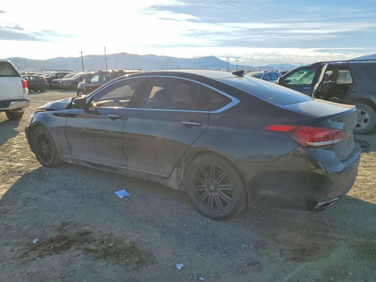 2017 GENESIS G80 3.8 — photo 2
