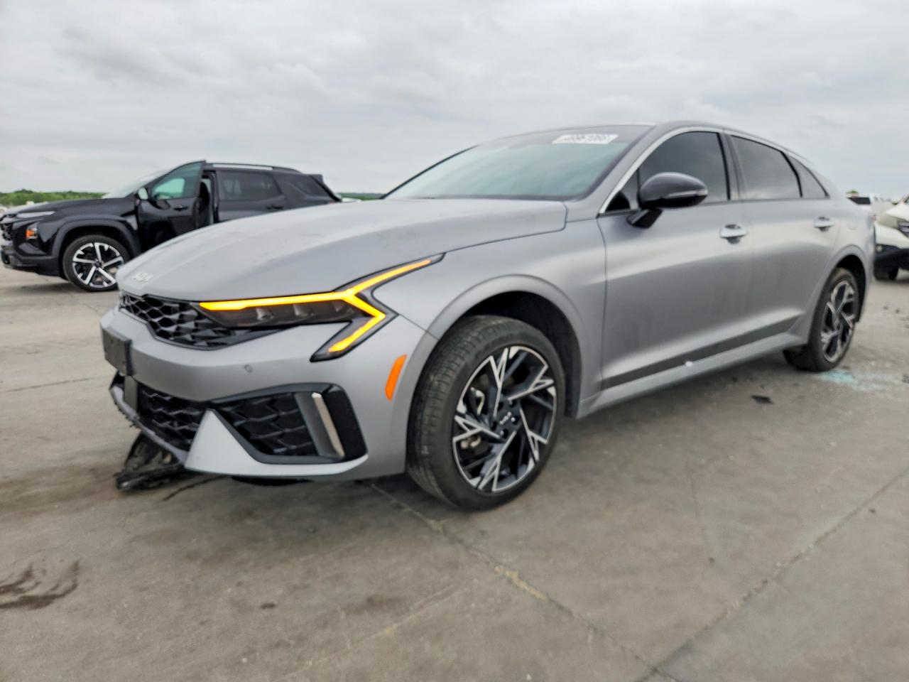 2025 KIA K5 GT LINE