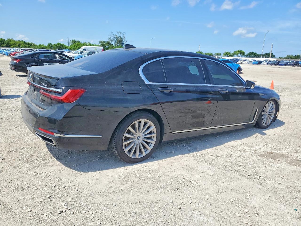 2020 BMW 740 I — снимка 3