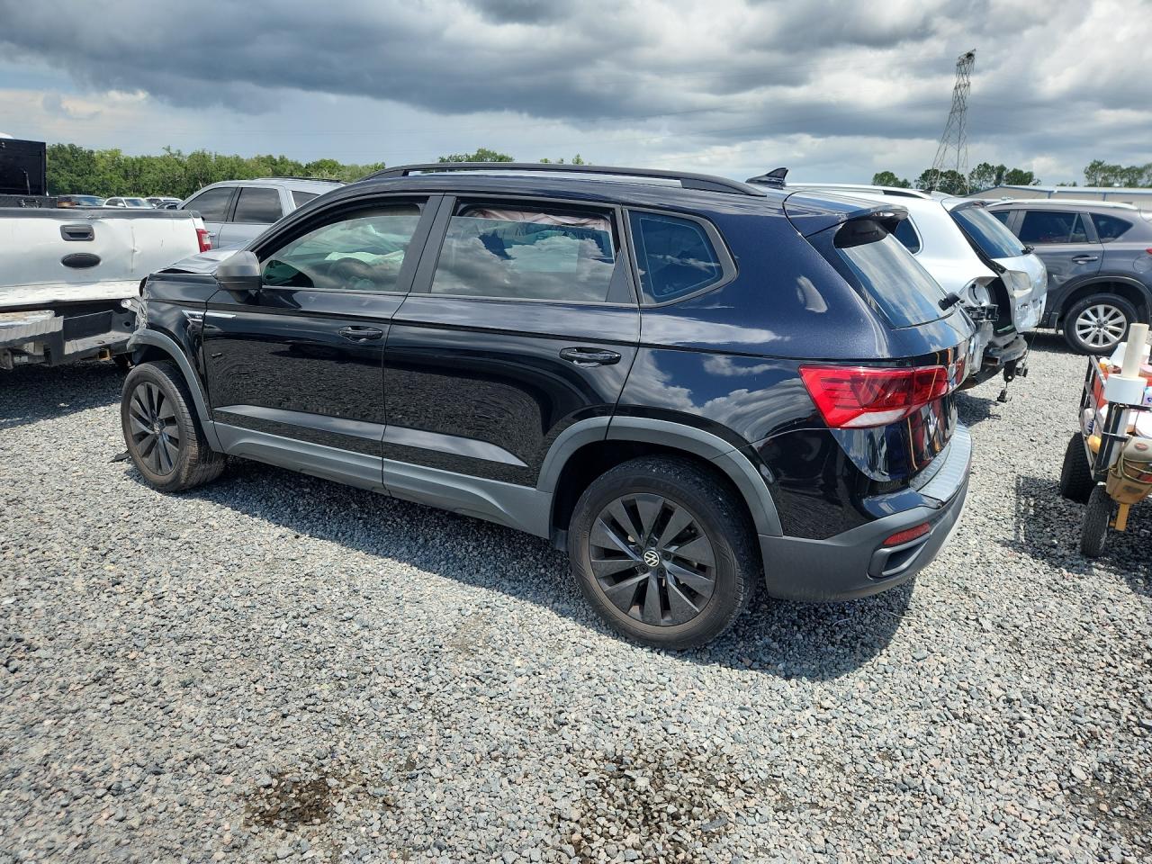 2022 VOLKSWAGEN TAOS S — снимка 2