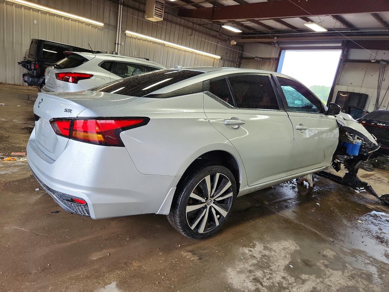 2019 NISSAN ALTIMA SR — снимка 3
