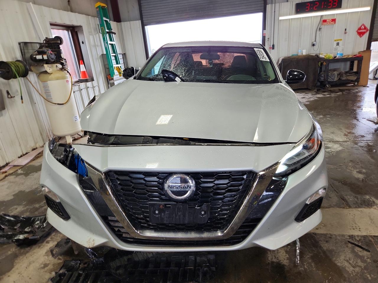 2019 NISSAN ALTIMA SR — снимка 5