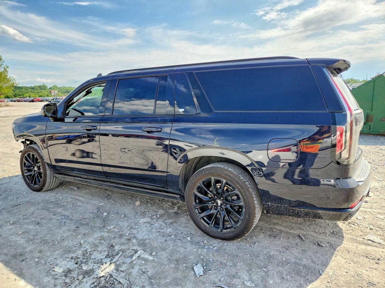 2023 CADILLAC ESCALADE ESV SPORT — снимка 2