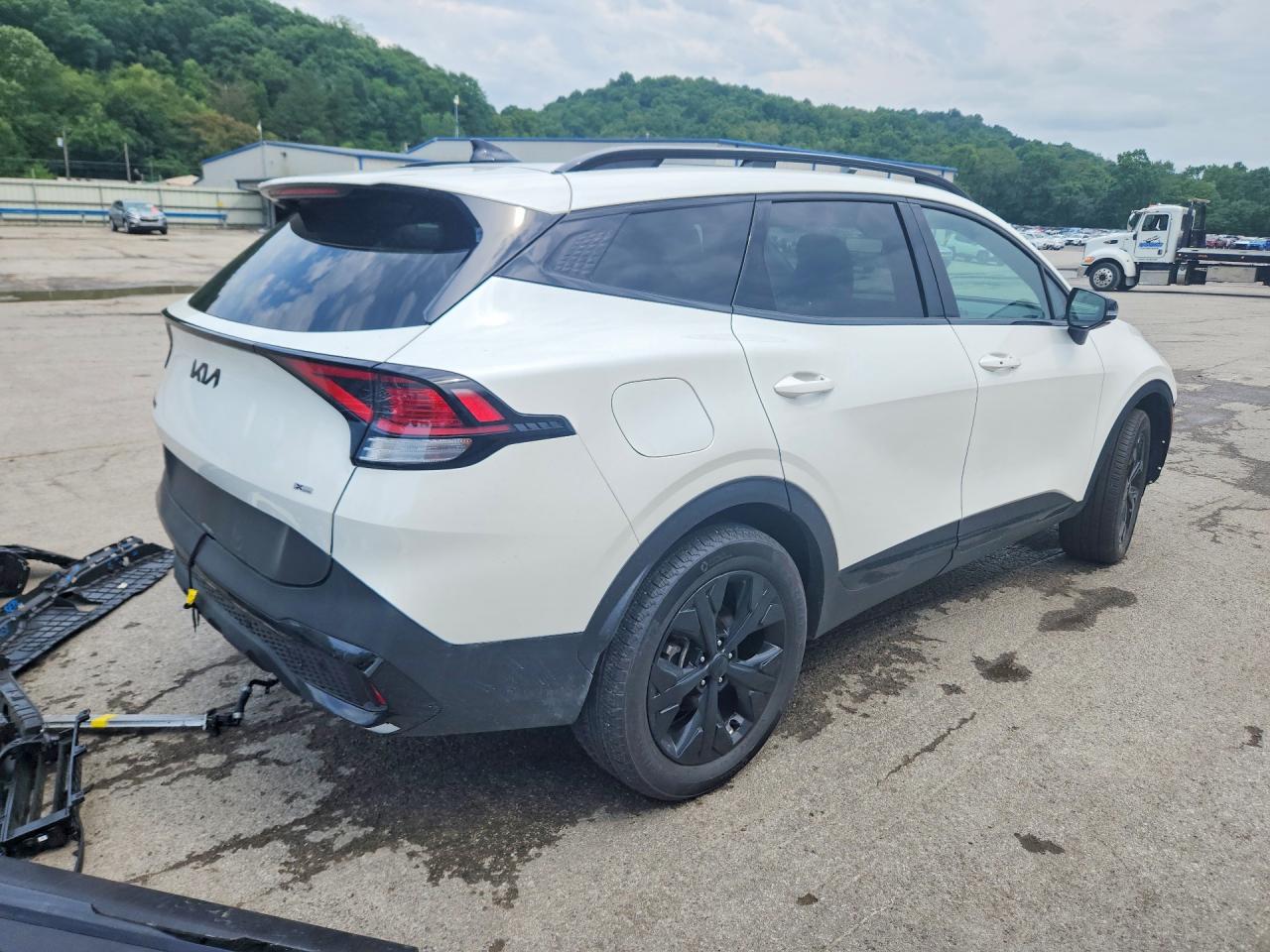 2025 KIA SPORTAGE X LINE — снимка 3