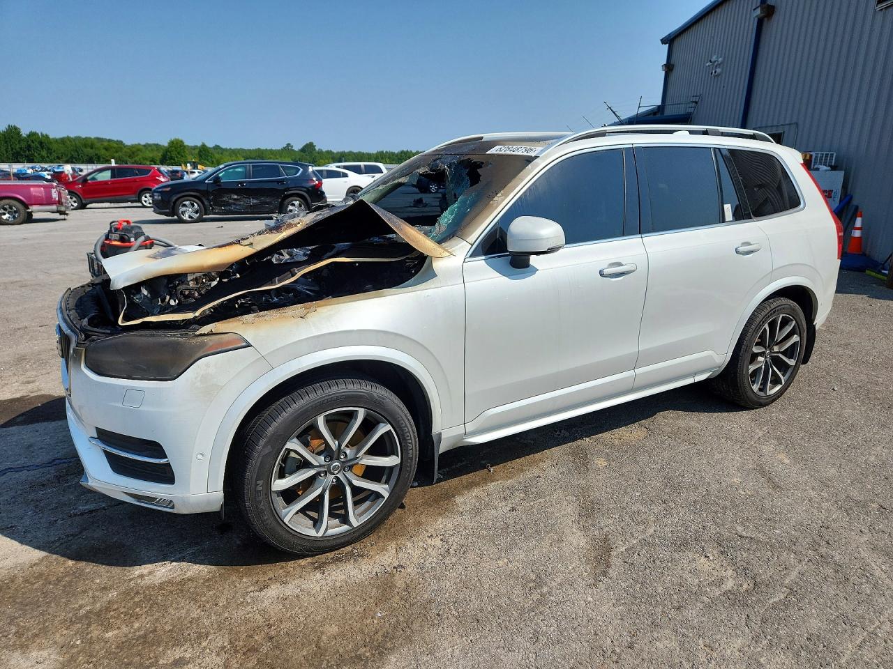 2017 VOLVO XC90 T6