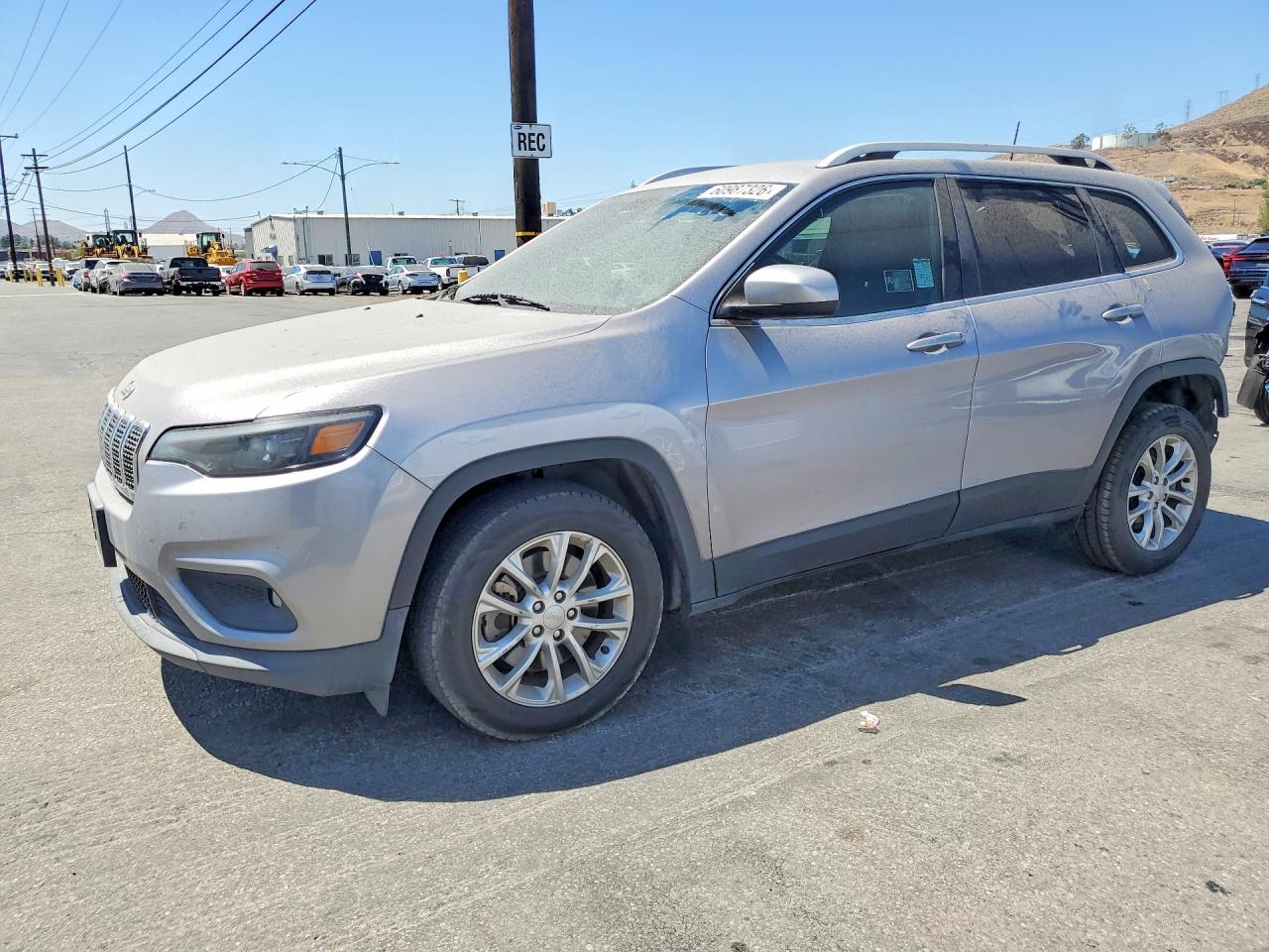 2019 JEEP CHEROKEE LATITUDE