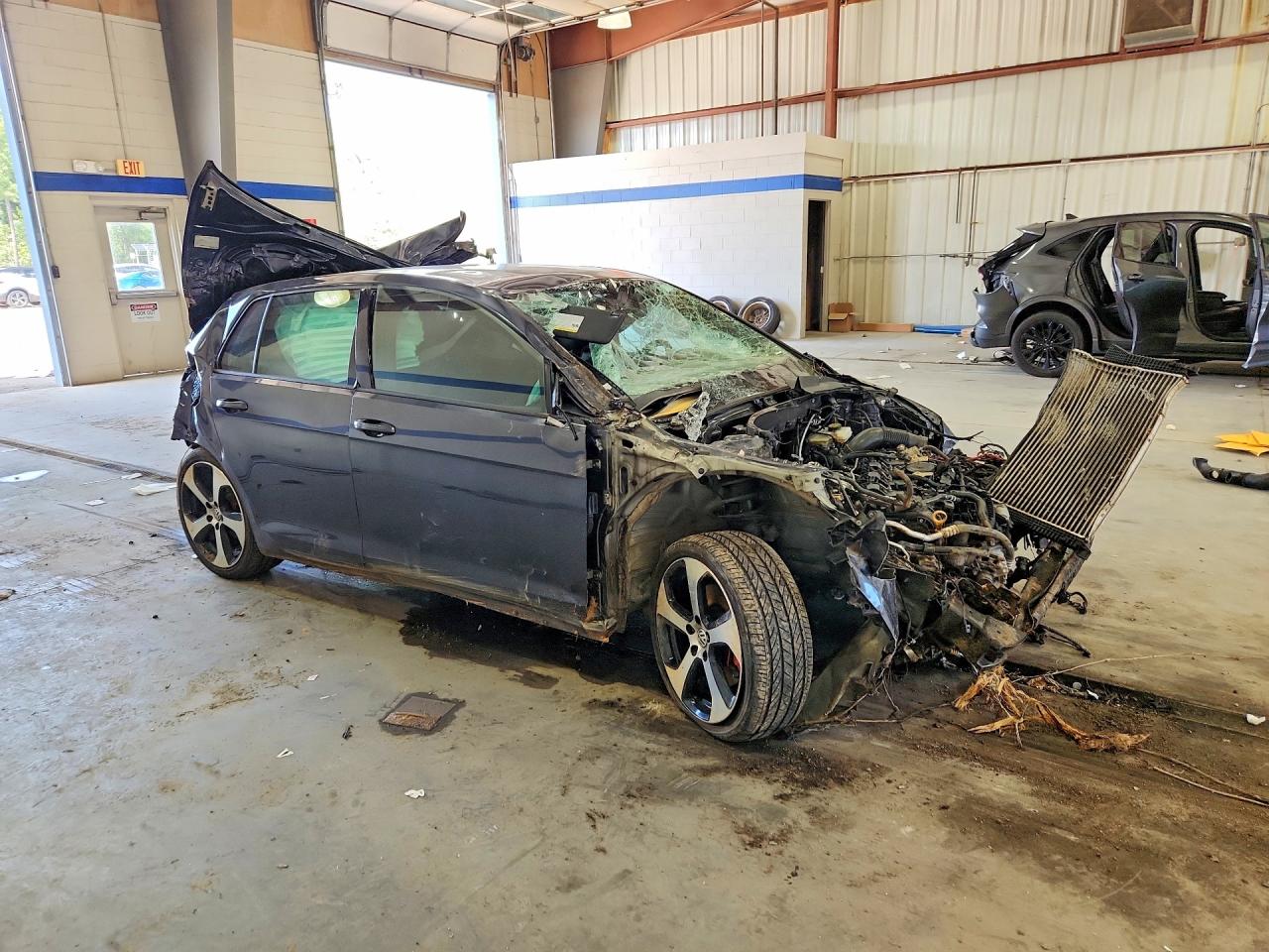 2018 VOLKSWAGEN GTI S/SE — снимка 4
