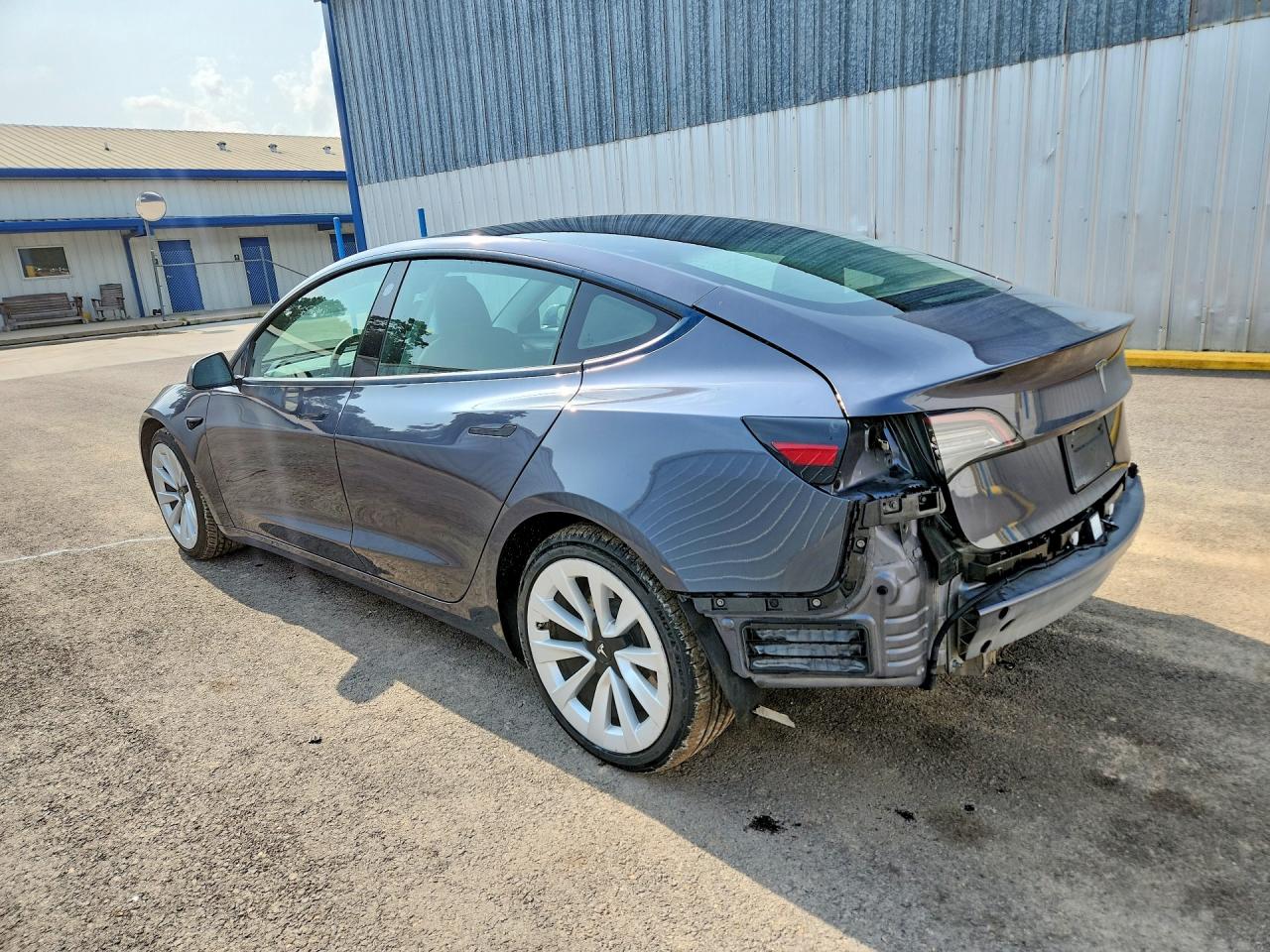 2023 TESLA MODEL 3 — снимка 2