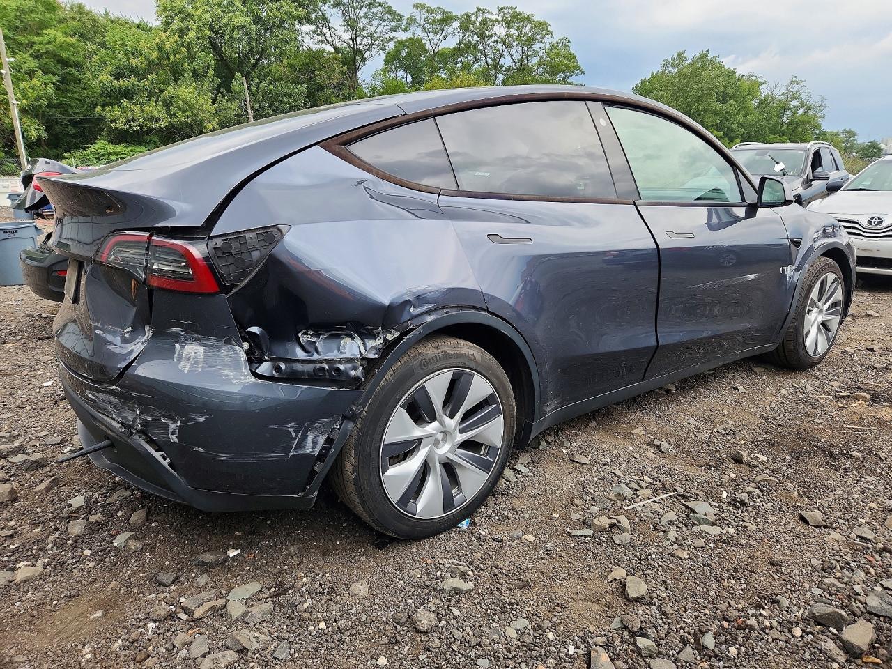 2023 TESLA MODEL Y — снимка 3
