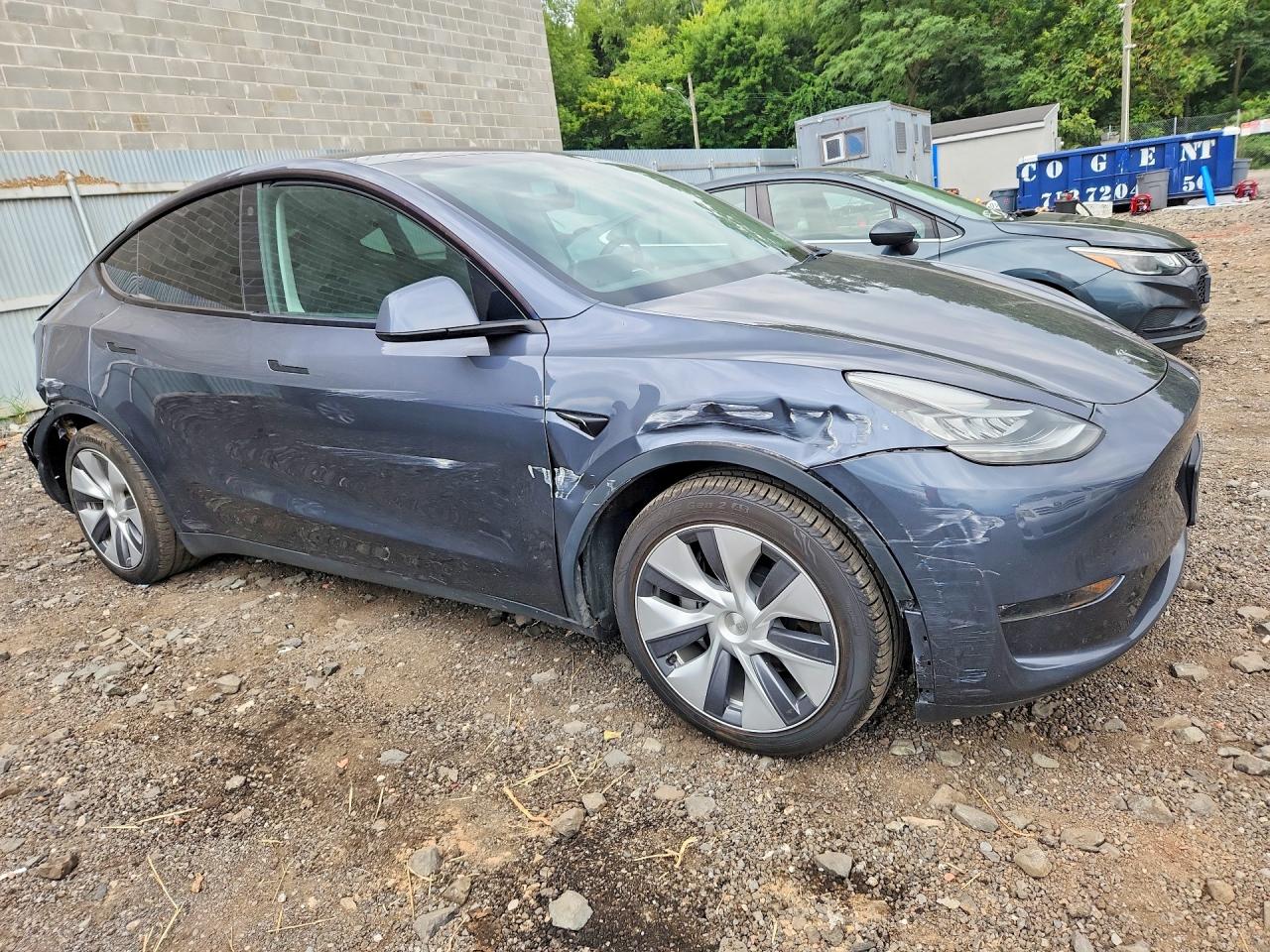 2023 TESLA MODEL Y — снимка 4