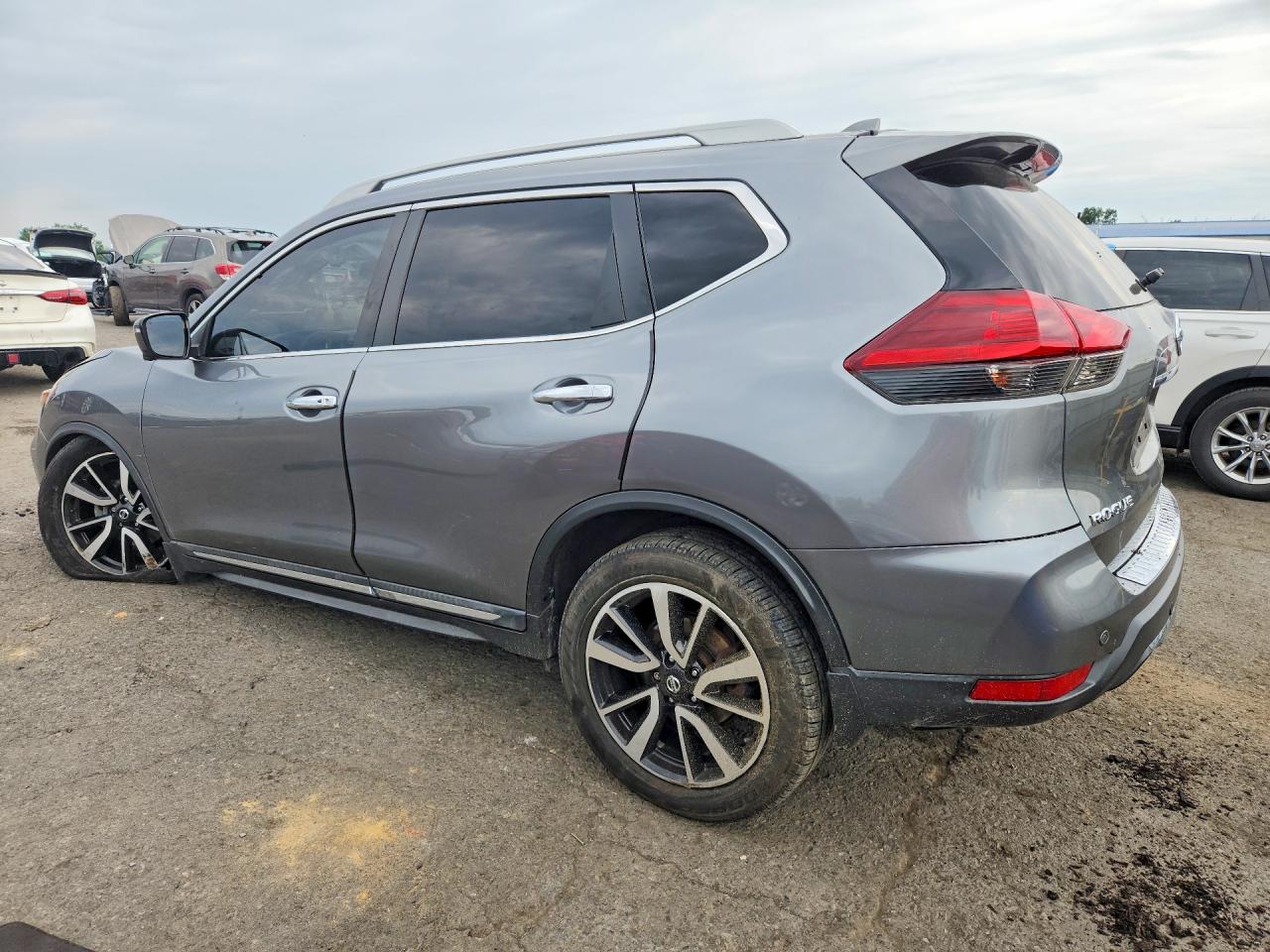 2019 NISSAN ROGUE SL — снимка 2