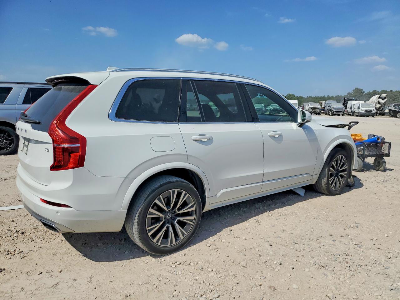 2020 VOLVO XC90 T5 MOMENTUM — снимка 3